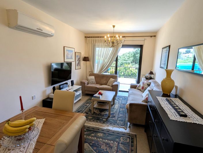 Image No.19-2 Bed Property for sale