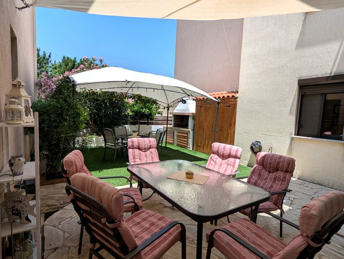 Image No.36-2 Bed Property for sale