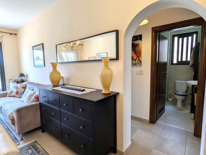 Image No.41-2 Bed Property for sale