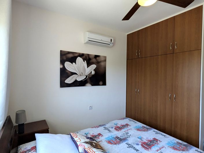 Image No.52-2 Bed Property for sale
