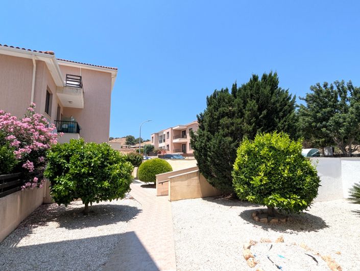 Image No.7-2 Bed Property for sale