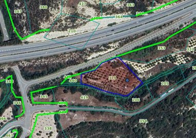 full675ac94d3c9c81734003021