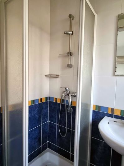 Image No.15-4 Bed Property for sale