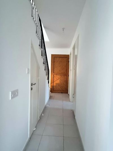 Image No.19-4 Bed Property for sale