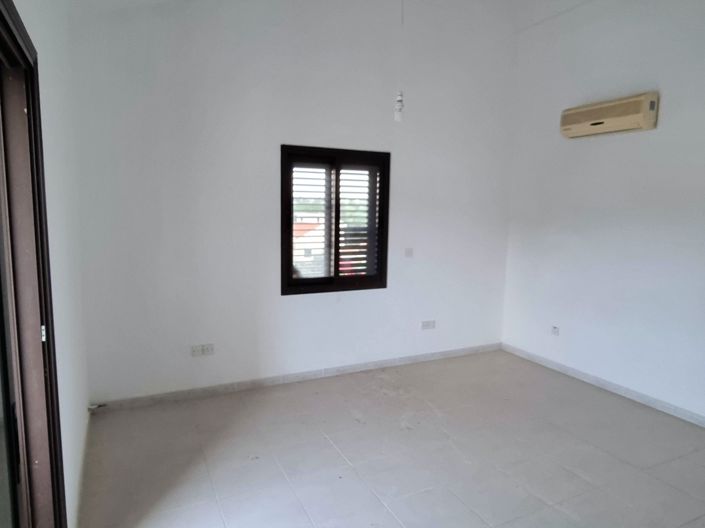 Image No.39-4 Bed Property for sale