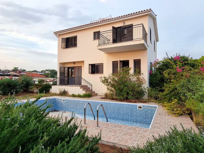 Image No.45-4 Bed Property for sale