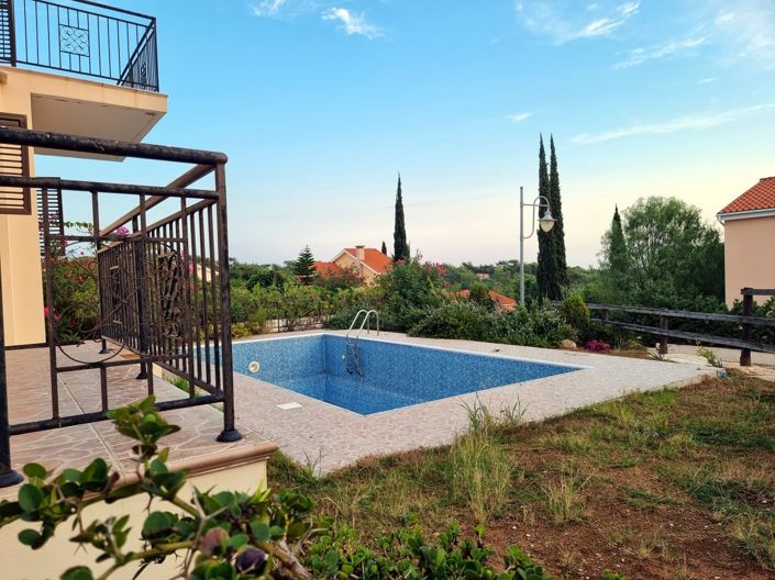 Image No.46-4 Bed Property for sale