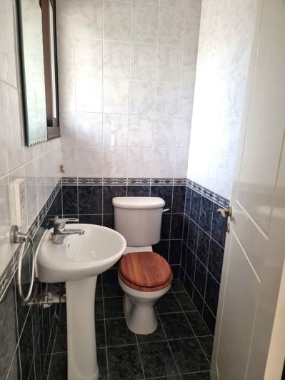 Image No.9-4 Bed Property for sale