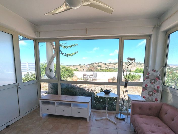 Image No.12-2 Bed Property for sale
