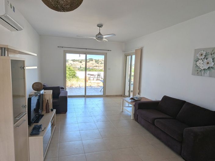 Image No.2-2 Bed Property for sale