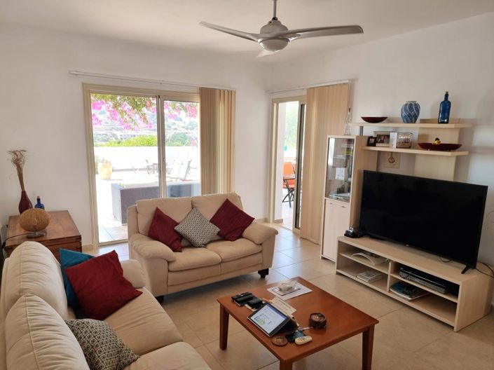Image No.20-2 Bed Property for sale