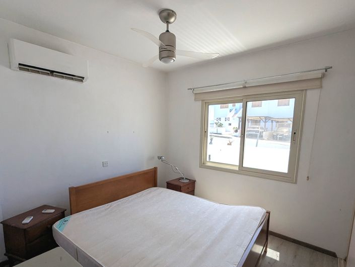 Image No.20-2 Bed Property for sale