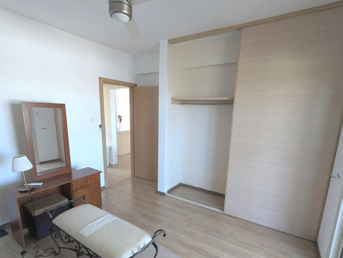 Image No.26-2 Bed Property for sale