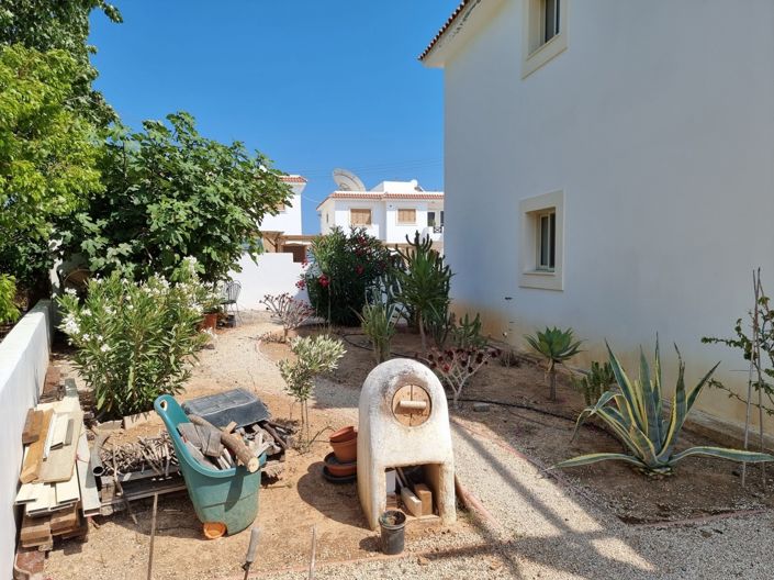 Image No.39-2 Bed Property for sale