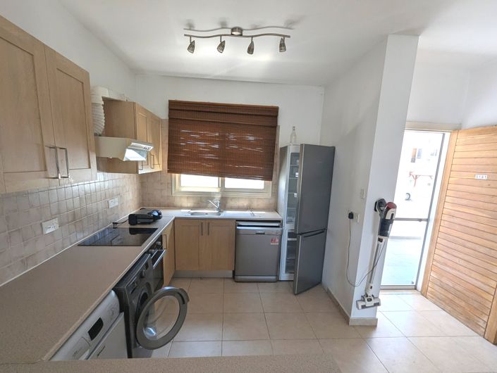 Image No.4-2 Bed Property for sale