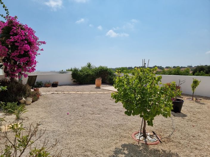 Image No.41-2 Bed Property for sale