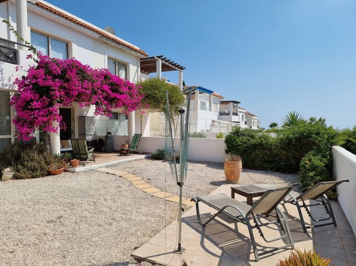 Image No.43-2 Bed Property for sale