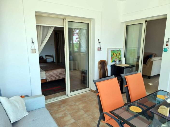 Image No.53-2 Bed Property for sale