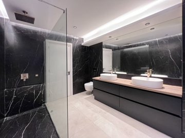 full64f1b3b49732f1693561780