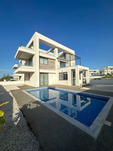 Image No.1-Propriété à vendre à Chypre