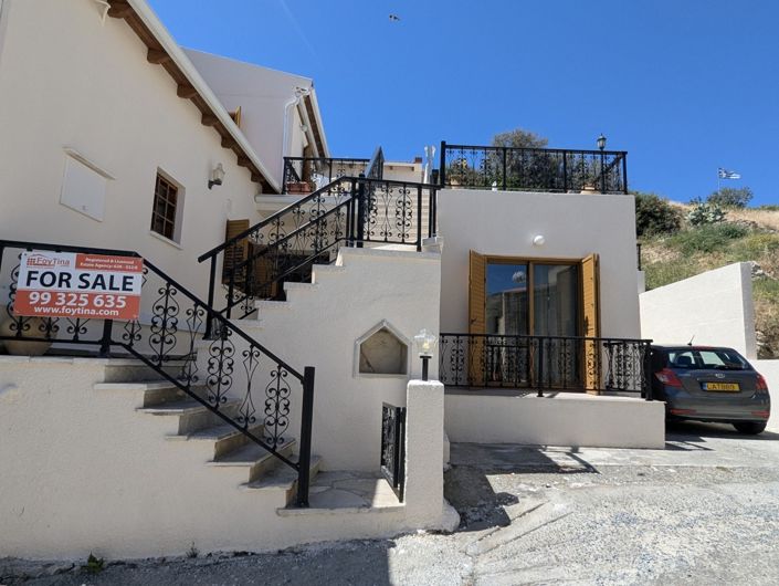Image No.2-Propriété de 2 chambres à vendre à Pissouri