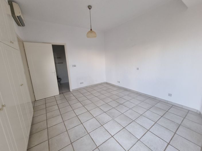 Image No.32-Property for sale