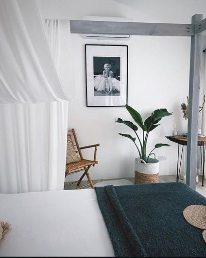 Image No.17-3 Bed Property for sale