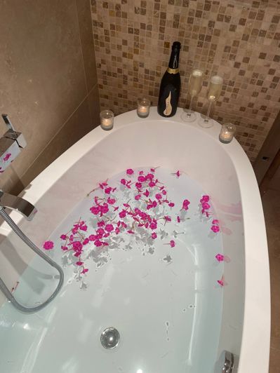 Image No.25-3 Bed Property for sale