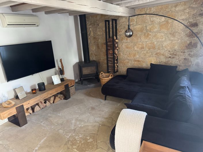 Image No.33-3 Bed Property for sale