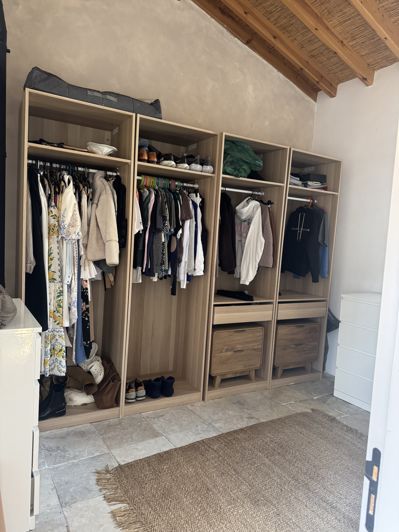 Image No.41-3 Bed Property for sale