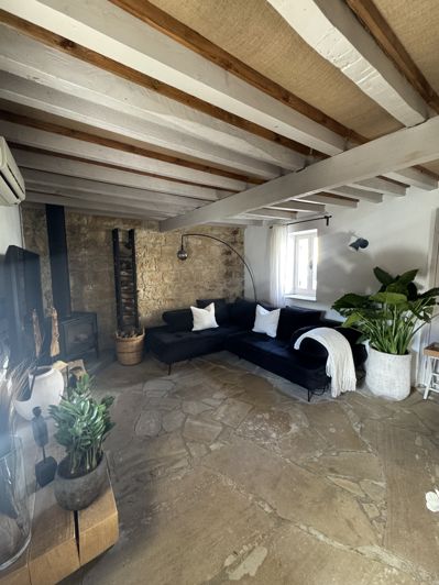 Image No.47-3 Bed Property for sale