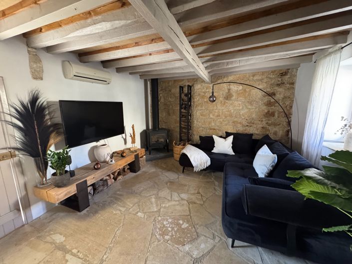 Image No.48-3 Bed Property for sale