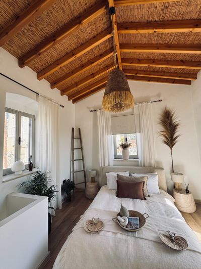 Image No.51-3 Bed Property for sale