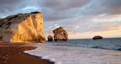 5b18d0507dca31528352848