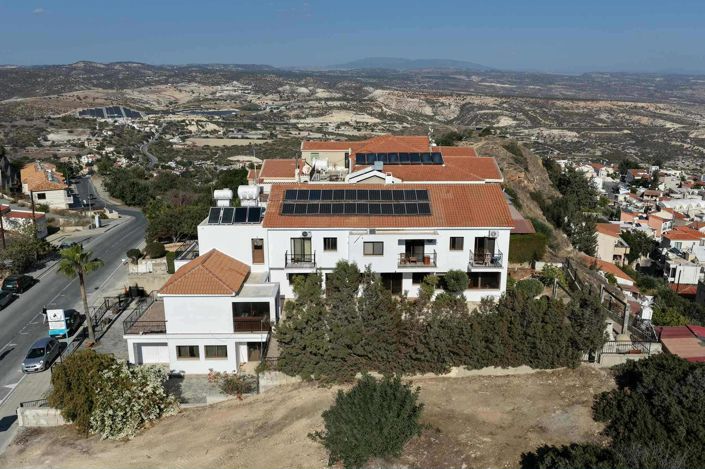 Image No.32-Propriété de 5 chambres à vendre à Pissouri