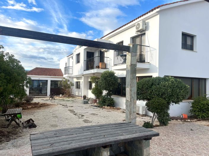 Image No.33-5 Bed Property for sale