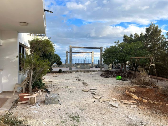 Image No.42-5 Bed Property for sale