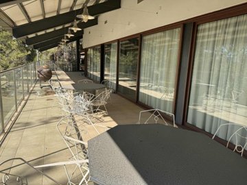 5 Bed Property for sale