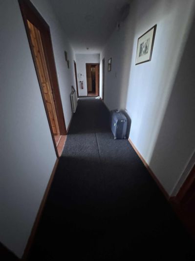 Image No.3-5 Bed Property for sale