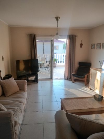 Image No.15-2 Bed Property for sale