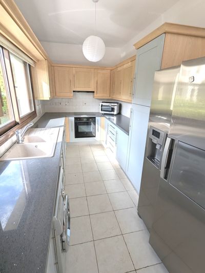 Image No.21-2 Bed Property for sale