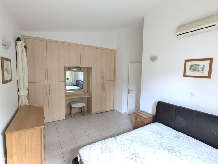 Image No.35-2 Bed Property for sale