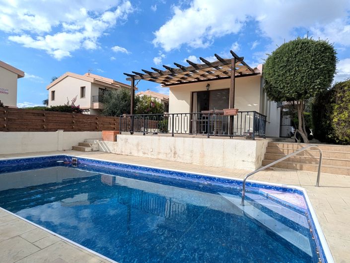 Image No.40-2 Bed Property for sale