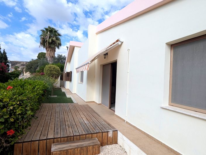 Image No.8-2 Bed Property for sale