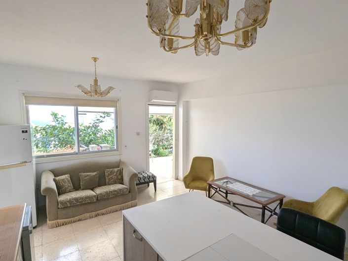 Image No.14-2 Bed Property for sale