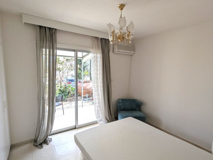 Image No.23-2 Bed Property for sale