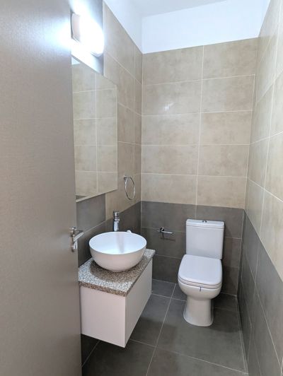 Image No.18-2 Bed Property for sale
