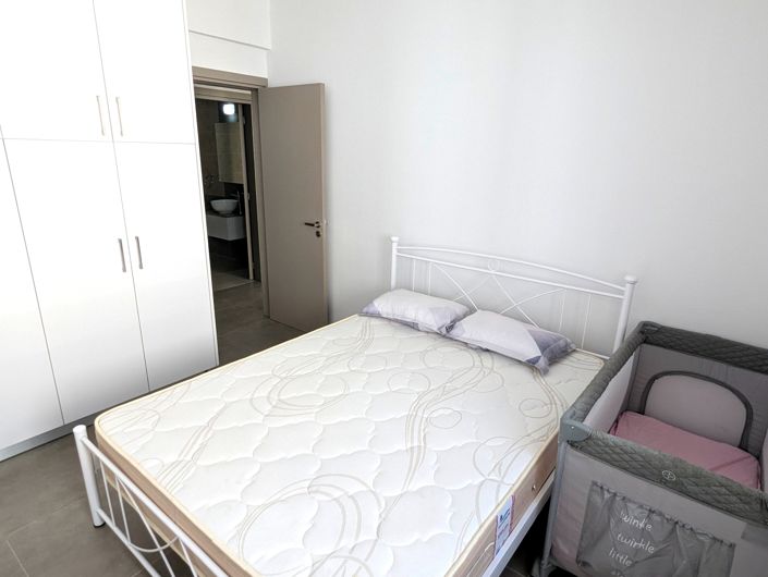 Image No.30-2 Bed Property for sale