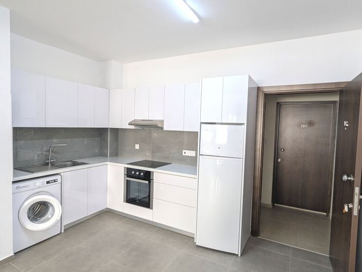 Image No.7-2 Bed Property for sale
