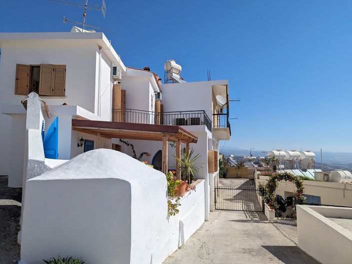 Image No.23-2 Bed Property for sale